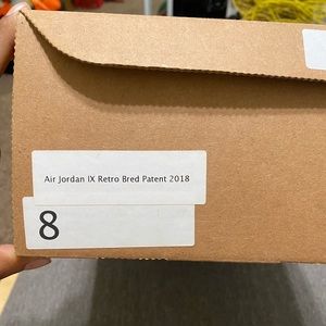 Jordan 9’s Breds size 8